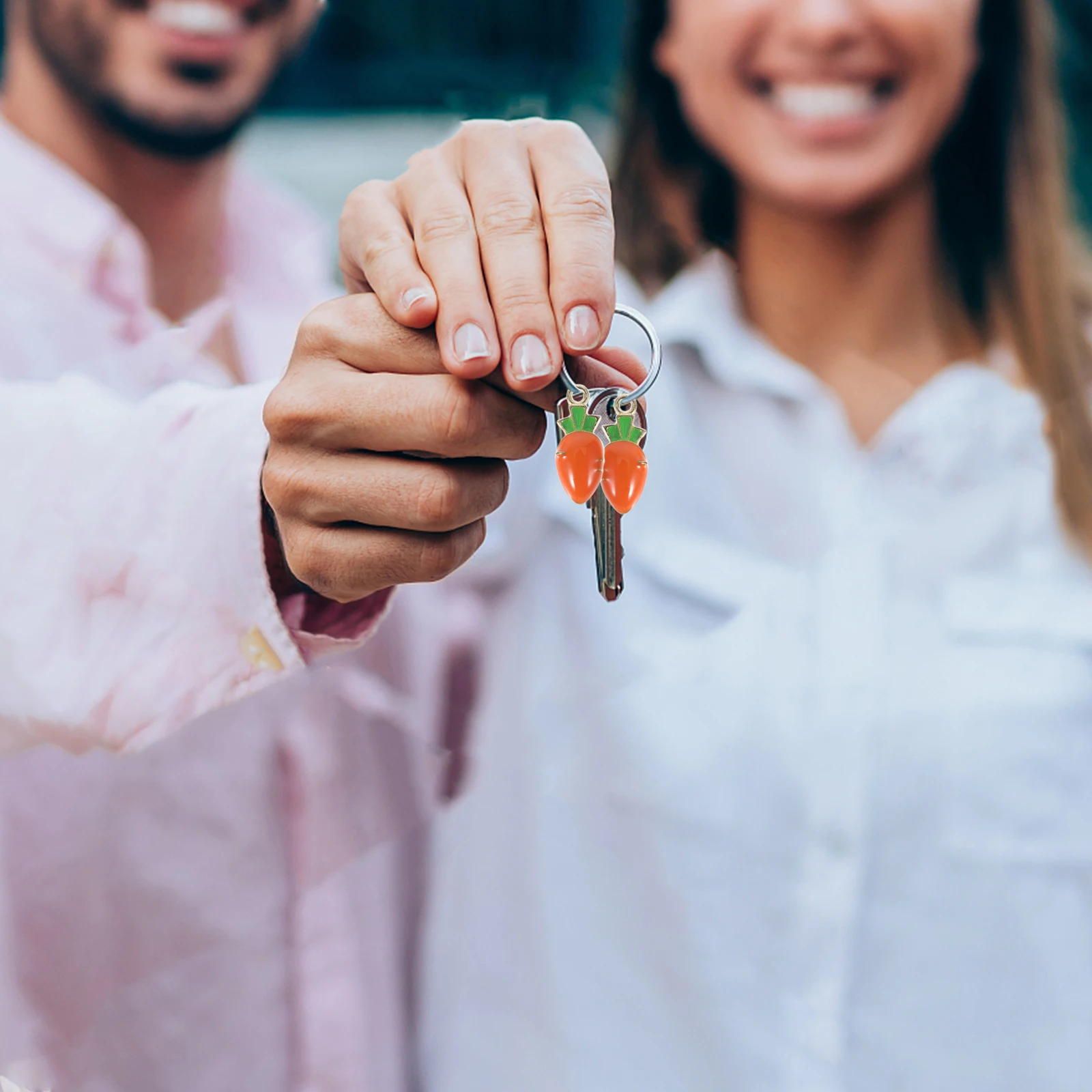 

10 Pcs Carrot Keychain Shaped Jewelry Accessories for DIY Bracelet Necklace Adorable AlloyFood Decorations Vegetable Charms