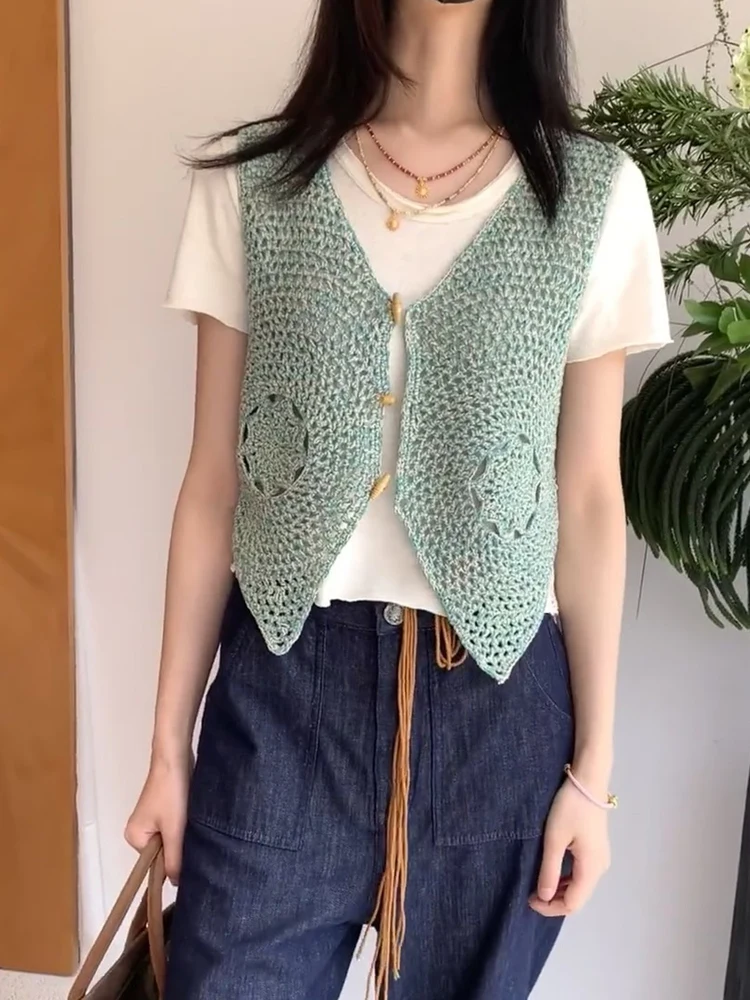 

High-End Hand-Made Embroidery Women's Top Hollow out Design Summer New Chinese Sle Vaion Wear V-Collar Single Button Fas...