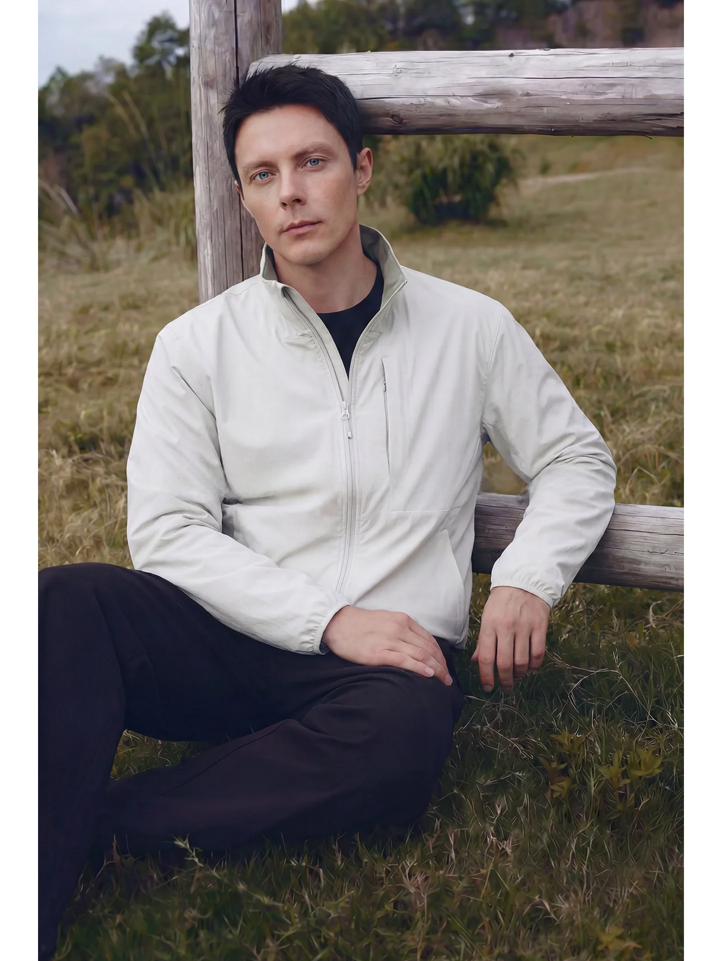 

Lightweight Stand Collar Jacket for Men Casual Summer Business Short Commute Top Thin Nylon Fashion Urban Style Zipper Closure