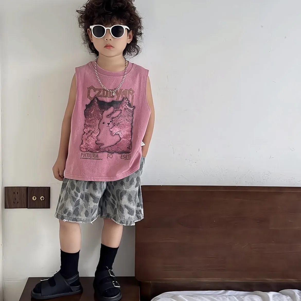 

Boys Summer Fashion Set Children's Printed Tank Top And Leopard Denim Shorts 2-Piece Outfit