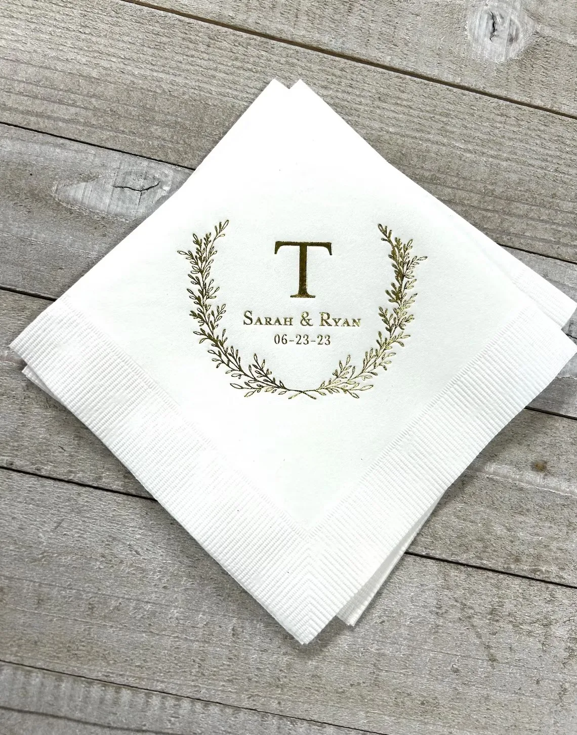 

50pcs Personalized Napkins Wedding Napkins Custom Laurel Wreath Decorative Wreath Beverage Cocktail Luncheon Dinner Guest Towels