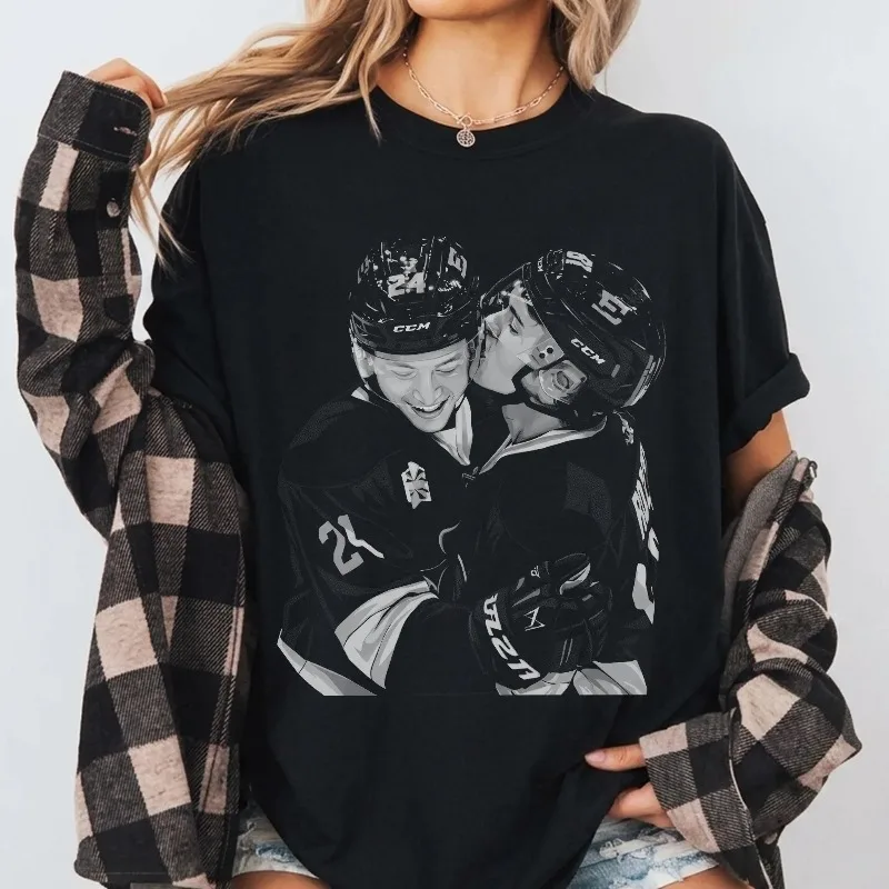Ice Hockey Rival Retro Style T-shirt for Women, Seasonal New Item Suitable for Both Men and Women, High Street T-shirt
