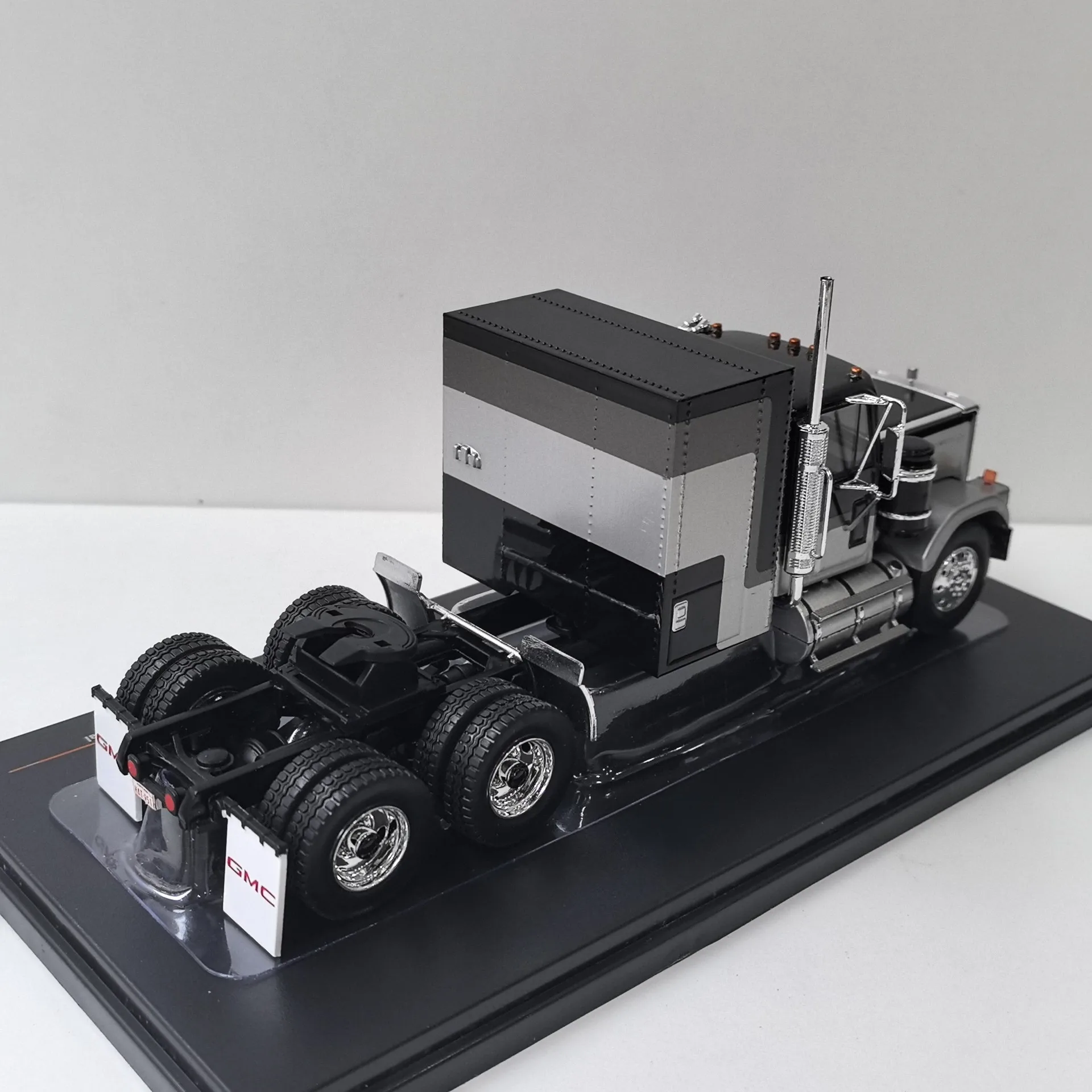 Moulé sous pression IXO 1/43 échelle GMC général 1980 moteurs généraux remorque camion alliage voiture modèle jouet à collectionner cadeau Souvenir affichage