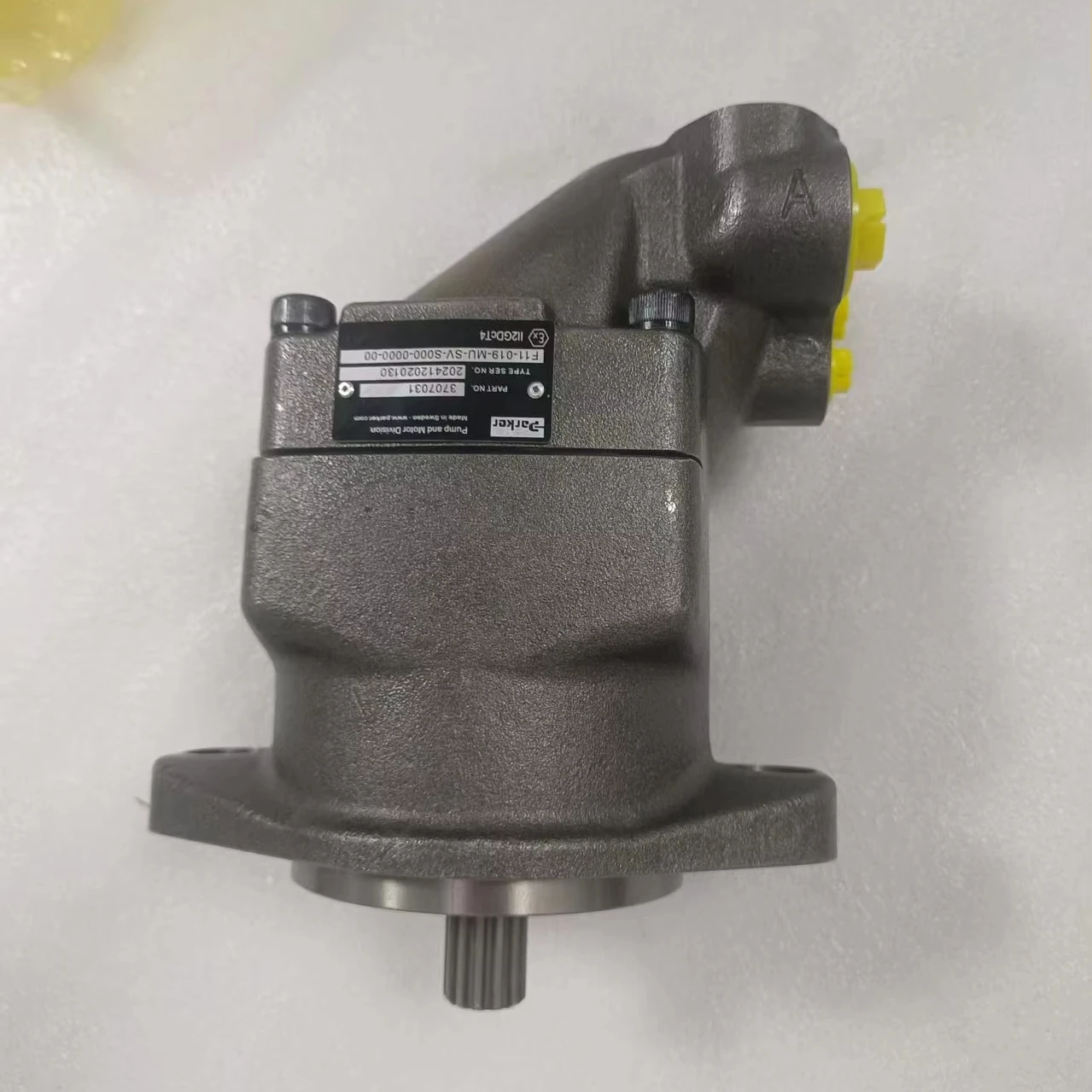 المحرك الهيدروليكي الجديد F11 Series F11-019-MU-SV-S000-0000-00 محرك الإزاحة الثابتة للآلات الصناعية