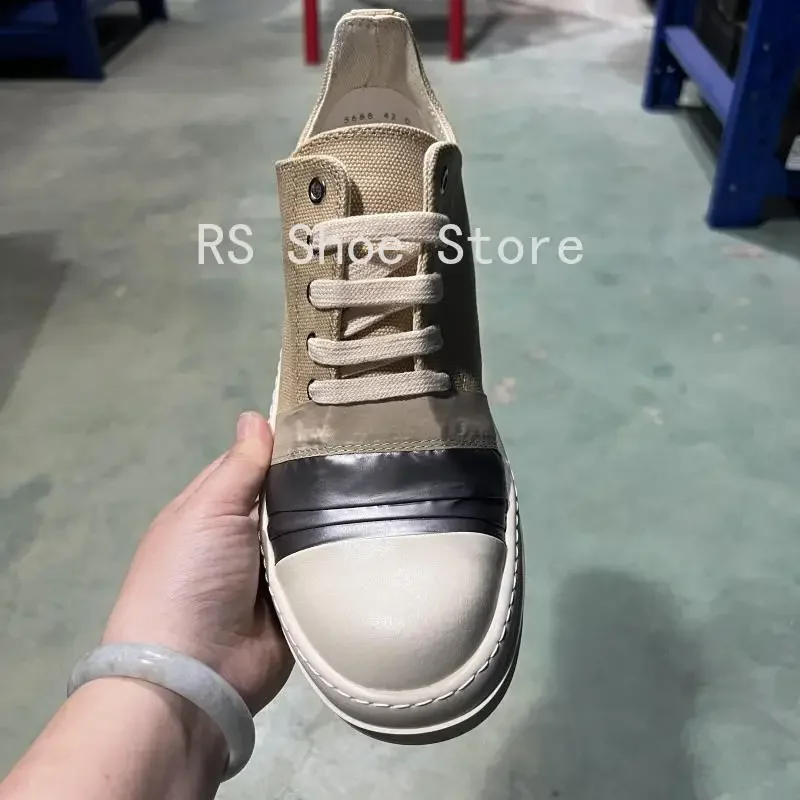 

Мужские повседневные кроссовки Ro Luxury из холщовой ткани цвета хаки с серебристыми плиссированными элементами, низкие, на толстой подошве, на шнуровке. Роскошные женские кроссовки.