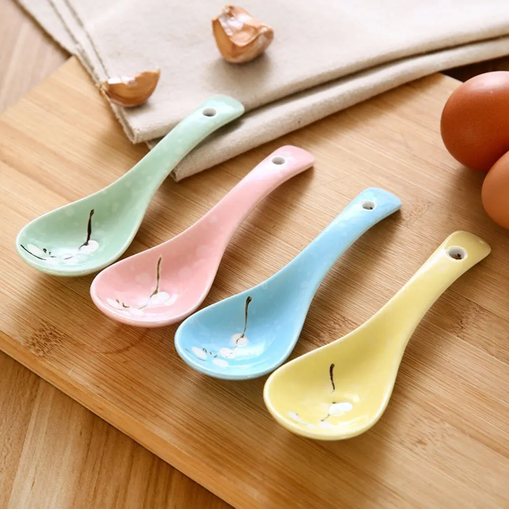 

4Pcs Ceramic Plum Blossom Soup Spoons Mixed Color Retro Kitchen Tableware Rice Porridge Spoons Elegant Design