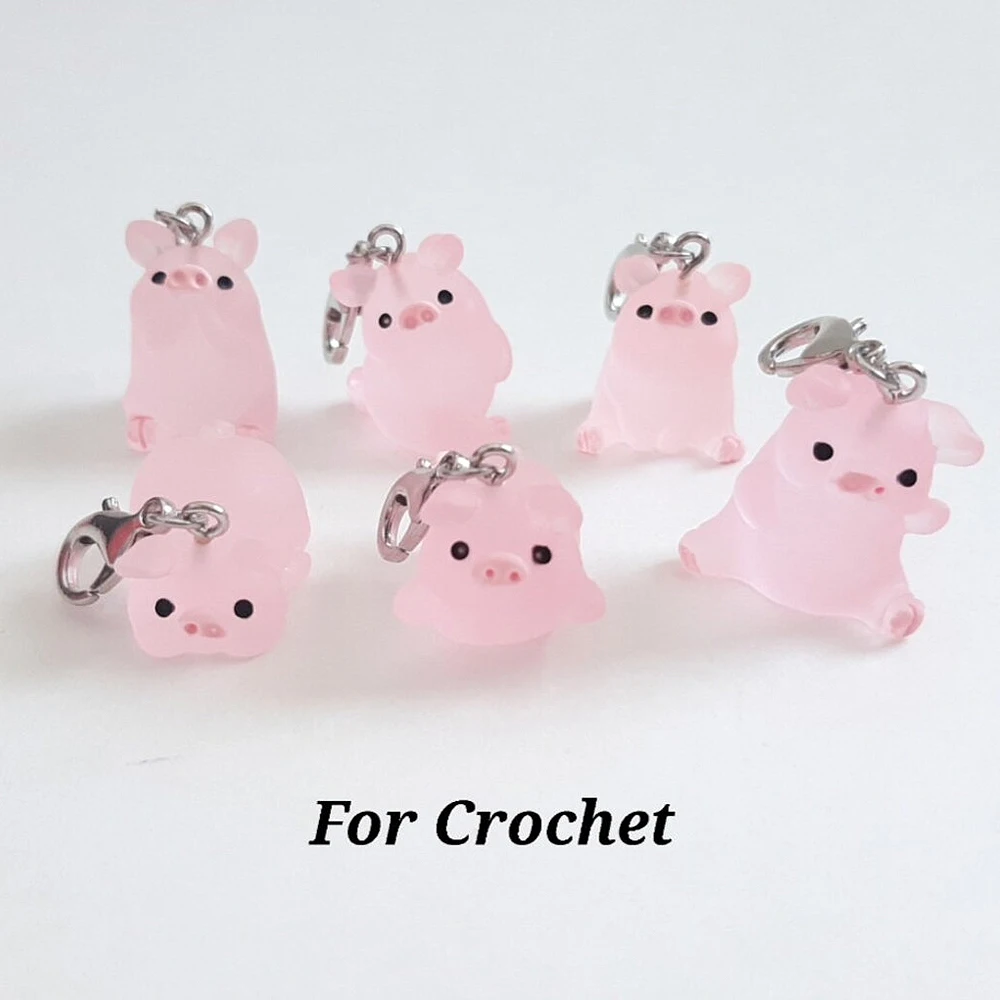 Set of 6 Cute Resin Pigs Individual Stitch Marker Notions for Knitters & Crocheters, for Knitting Stitchmarker Helper Yarn Gift