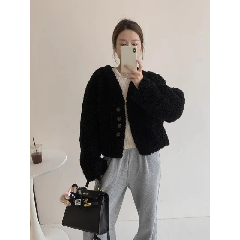 Women Thick Faux Fur Jacket Short Coat Single Breasted Long Sleeve Jackets V Neck Warm Casual Regular Furry Coats Winter