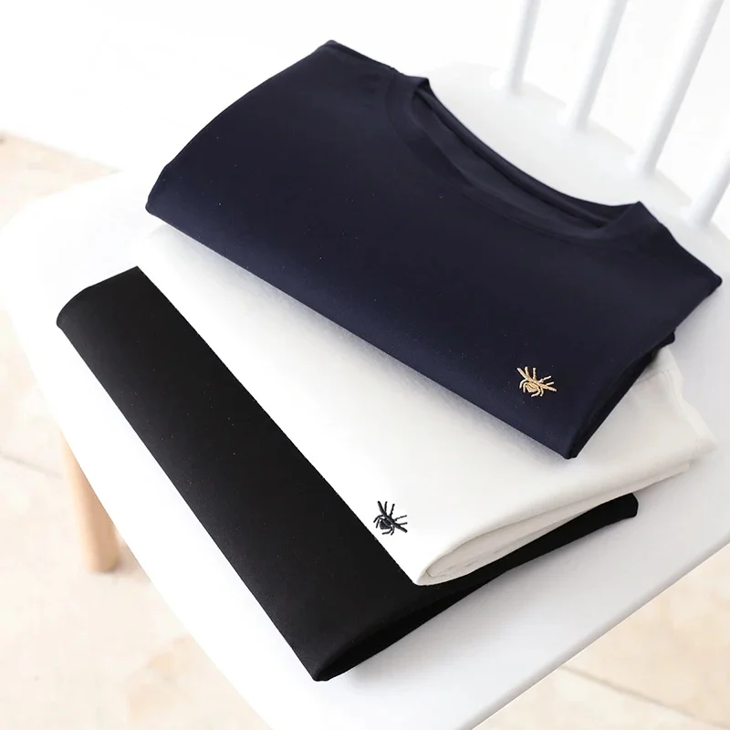 

Summer 2025 Men's Luxury f Sve T-irt Embroidered Bee Design Liquid Ammonia Cotton ort Sve Casual Tee irt