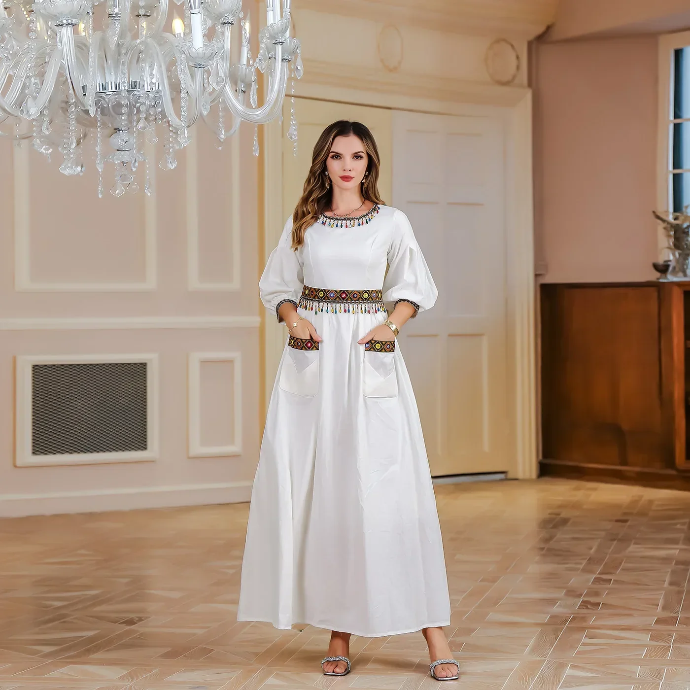 Vestido abaya-abaya muçulmano feminino, vestido bordado estilo novo para senhoras no Oriente Médio de Dubai e Arábia Saudita, vestido elegante M-xxl