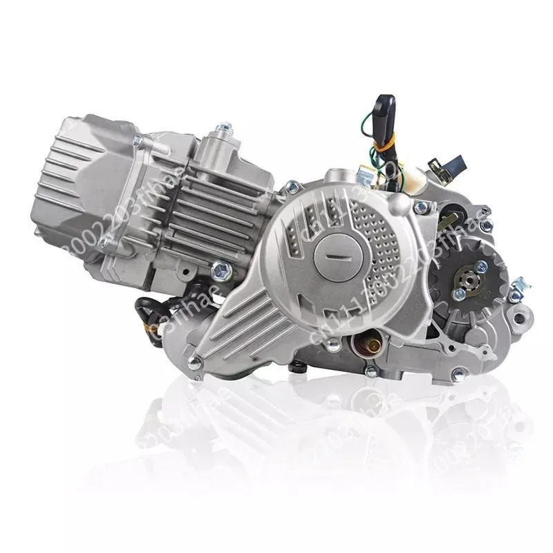 Four-stroke, single-cylinder, oil-cooled, inclined 190cc engine