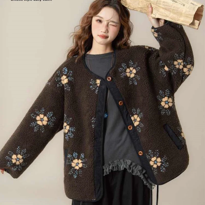 Retro Coffee Colored Jacquard Imitation Lamb Wool Jacket For Women In Autumn And Winter, 2025 Loose And Slim Casual Small Top