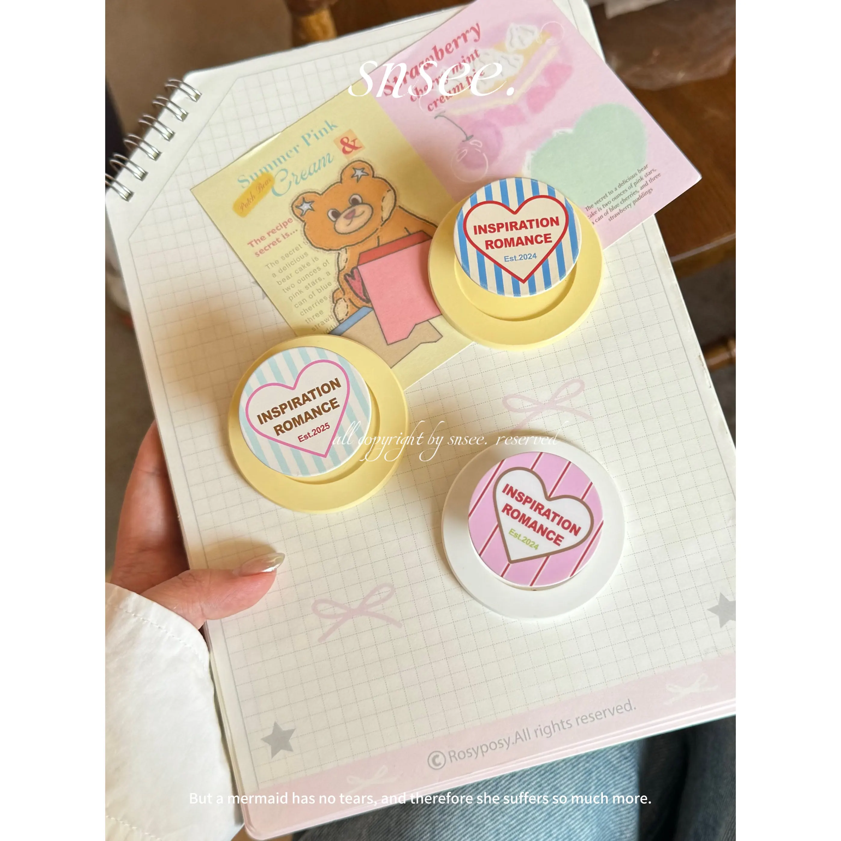 

Korean Ins Style Magnetic Phone Grip Holder Heart-shaped Cute Girl Folding Airbag Desktop Stand Support Bracket Finger Socket