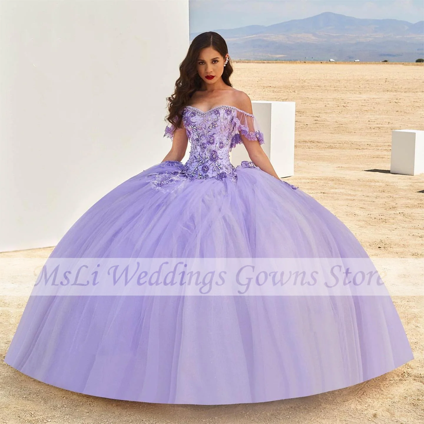 

Litht Purple Quinceanera Dresses Ball Gowns Appliques Beads Crystal Graduation Prom Dress Vestidos De 15 Años Customed