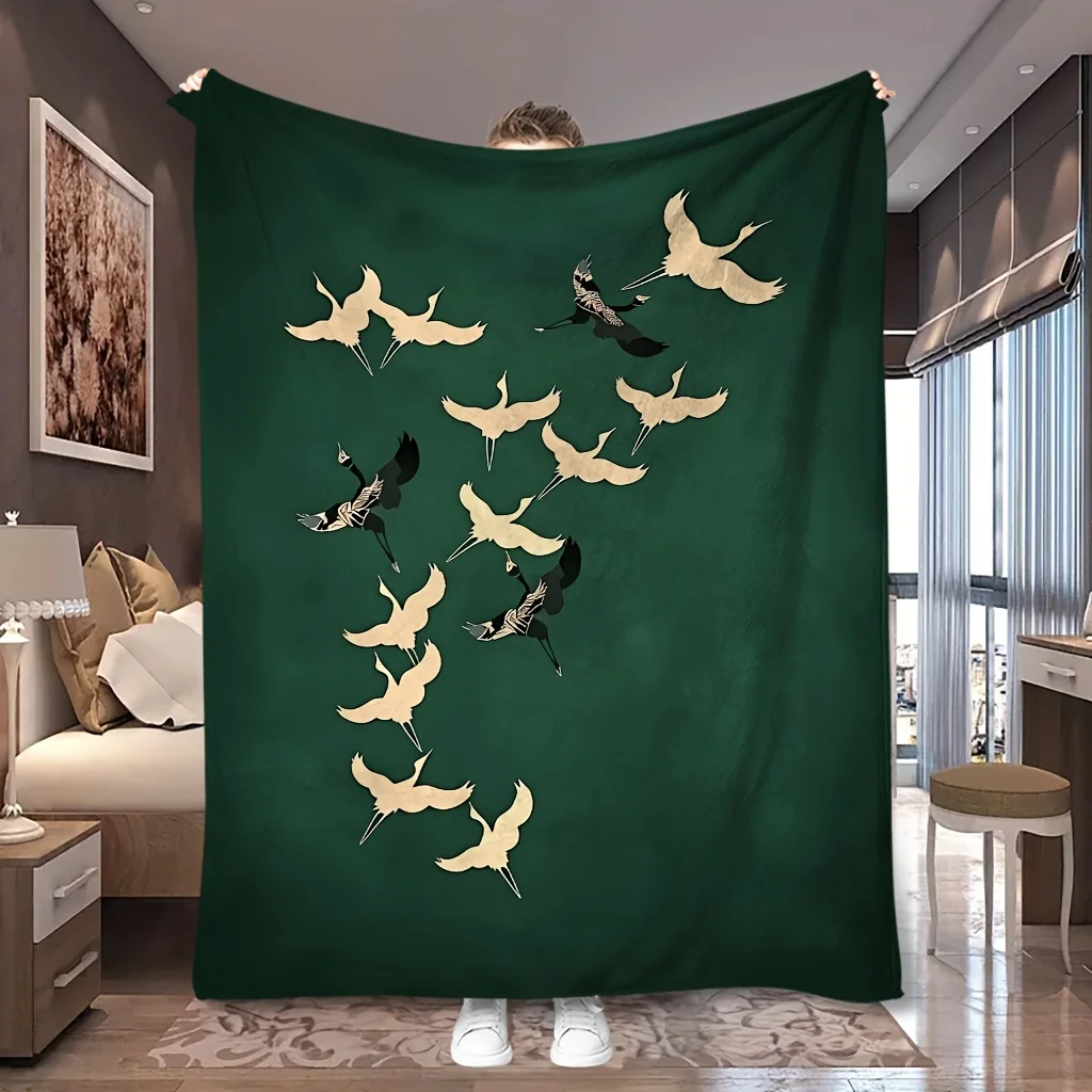 1pc Dark Green Flying Crane Silhouette Minimal Print Flannel Blanket, Practical And All-Season Usable, Suitable for Blankets, Ki