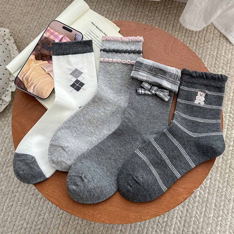 2026 Autumn Gray Plaid Bow Medium Tube Socks Women Korean College Style Girls Cotton Long Socks Cute Bear Embroidery Women Socks