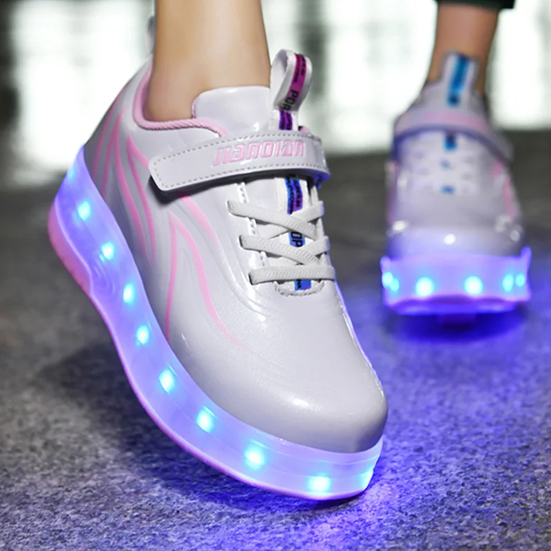 Patines de ruedas con luz LED para niños y niñas, zapatos de monopatín con carga USB, zapatos deportivos para exteriores