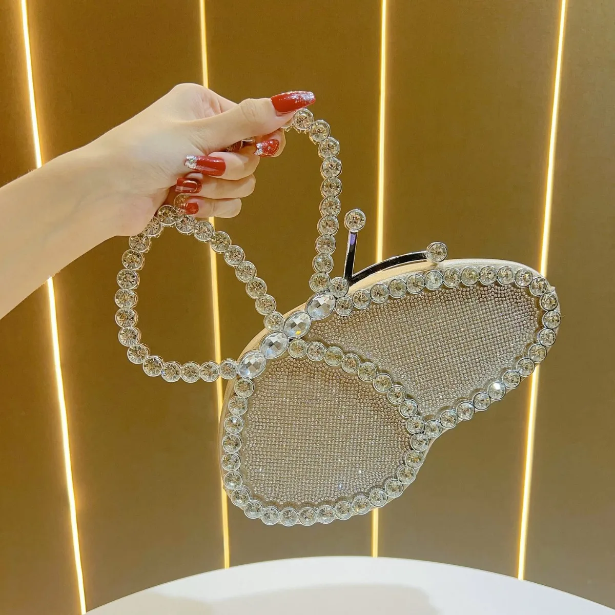 Shiny Butterfly Sequins Evening Clutch Bag with Crystal Rhinestone Bling Diamond Metal Handle Wedding Party Purse for Women
