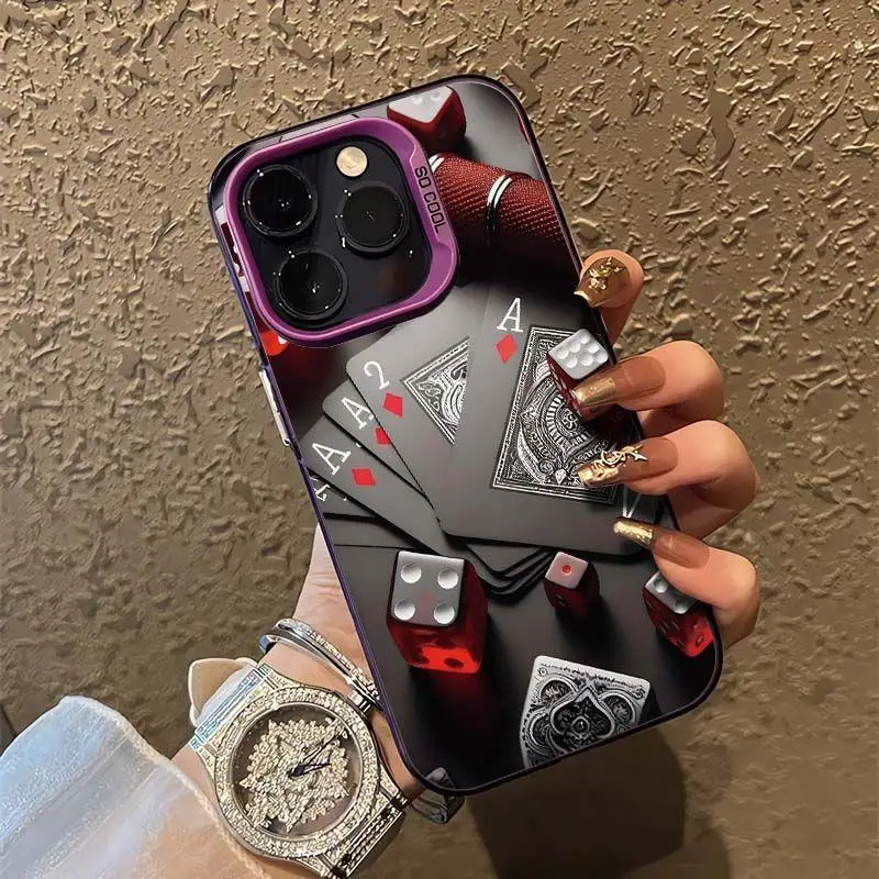 مناسبة لحافظة الهاتف الذكي لبطاقة النرد المتخصصة من Apple