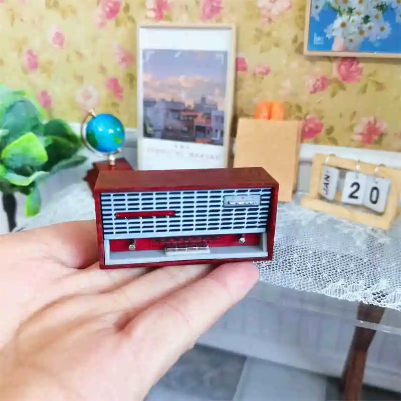 Skala 1:12 Domek dla Lalek Miniaturowy Model Radia Magnetofon Odtwarzacz Retro Zabawka Mini Magnetofon DIY Meble do Domku Akcesoria Dekoracyjne