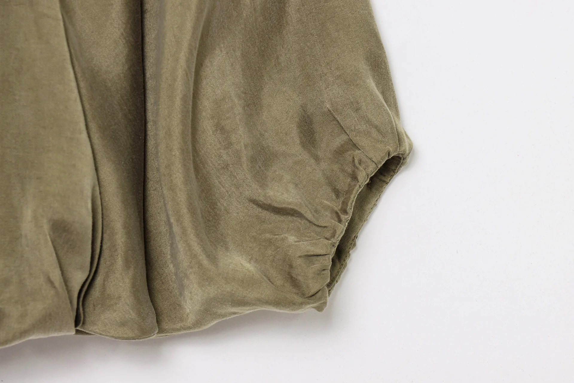 Chaqueta verde informal para mujer, abrigo Bomber de manga larga con solapa plisada y cremallera de murciélago para mujer, prendas de vestir de calle a la moda para mujer 2025