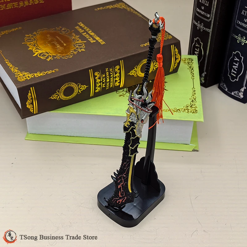 22CM Naraka Bladepoint Game Peripheral Metal Broad Blade Wolf Lord Replica Miniature Cosplay Cold Models Decorations Toy for Kid view 4
