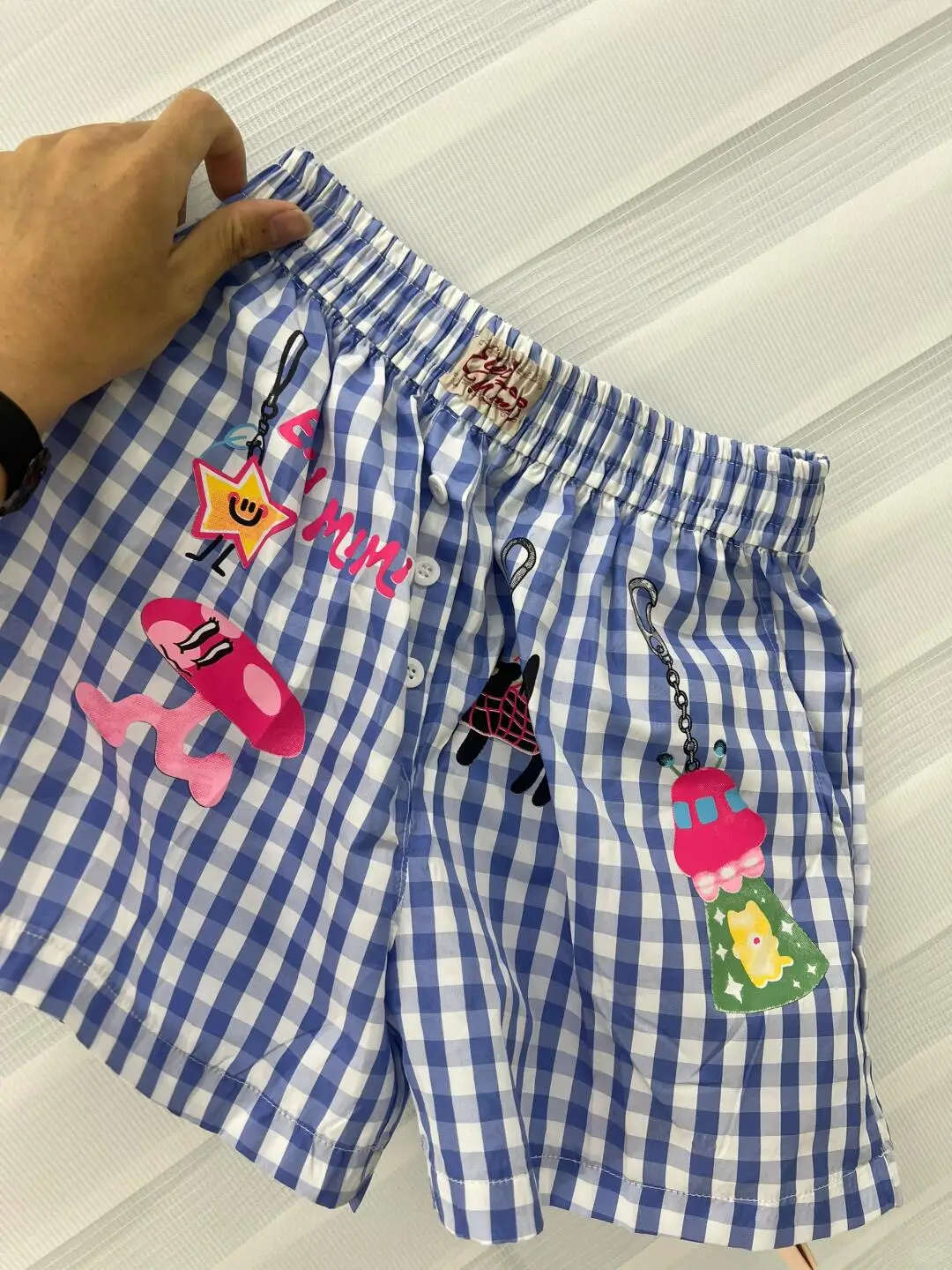 

Мужские летние пляжные брюки в стиле ретро с американским мультяшным принтом, свободного кроя, легкие, повседневные, молодежные, прямые штанины