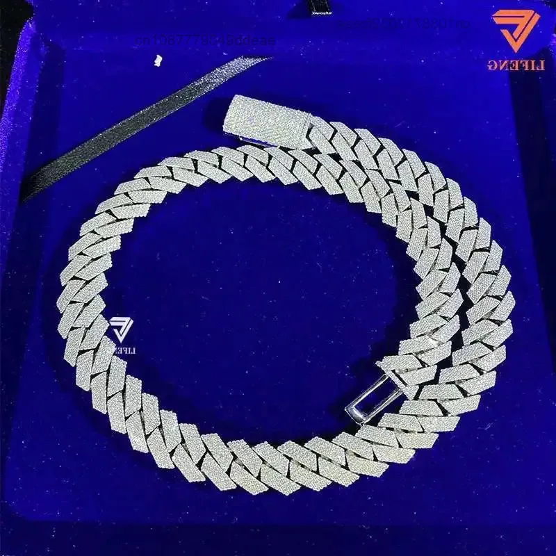 

Ready to Ship 925 Sterling Silver 15mm Cuban Link Chain Moissanite Iced Cuban Necklace with GRA Certificate for Gift