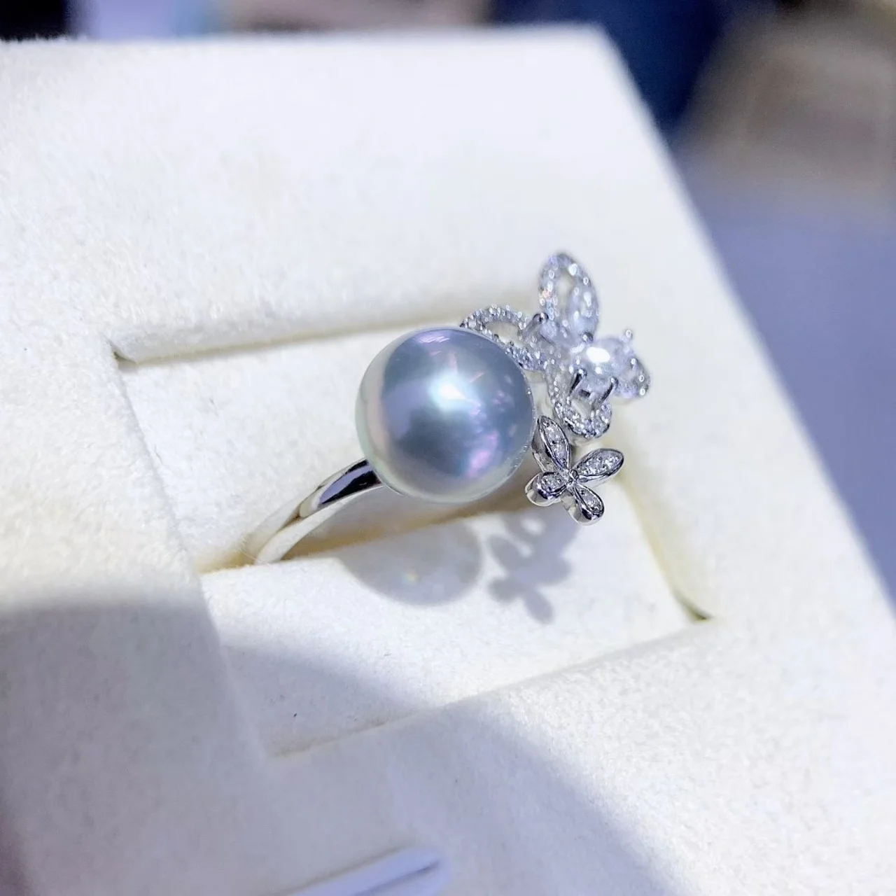 

Certificated 925 Silver Natural Seawater Grey Pearl Butterfly Rings Real Madama Saltwater Pearl Bowknot Band Women Fine Jewelry