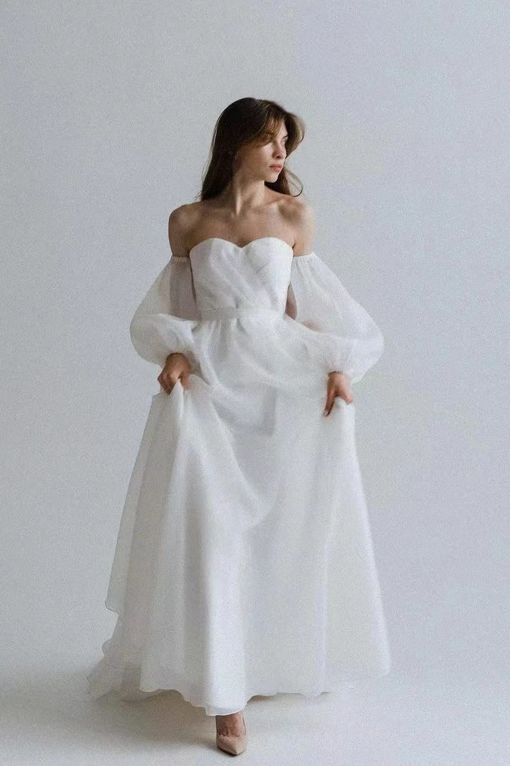 A-Line ชุดแต่งงานไม่มีที่สิ้นสุดพัฟแขนเปิดกลับ Sweetheart ชุดเจ้าสาวเซ็กซี่ Backless Organza Robe De Mariée ชุดแต่งงาน