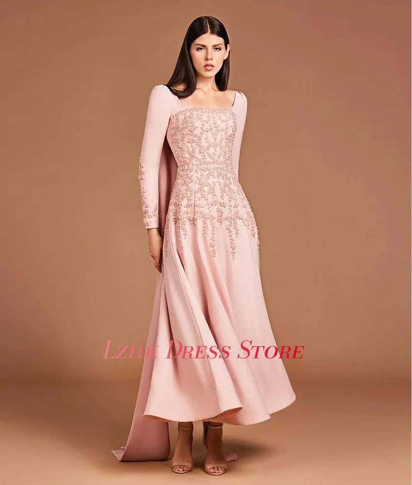 Abito da sera personalizzato in jersey di alta qualità con applicazioni a trapezio e bottoni, delicati abiti da festa alla caviglia con maniche lunghe e collo quadrato