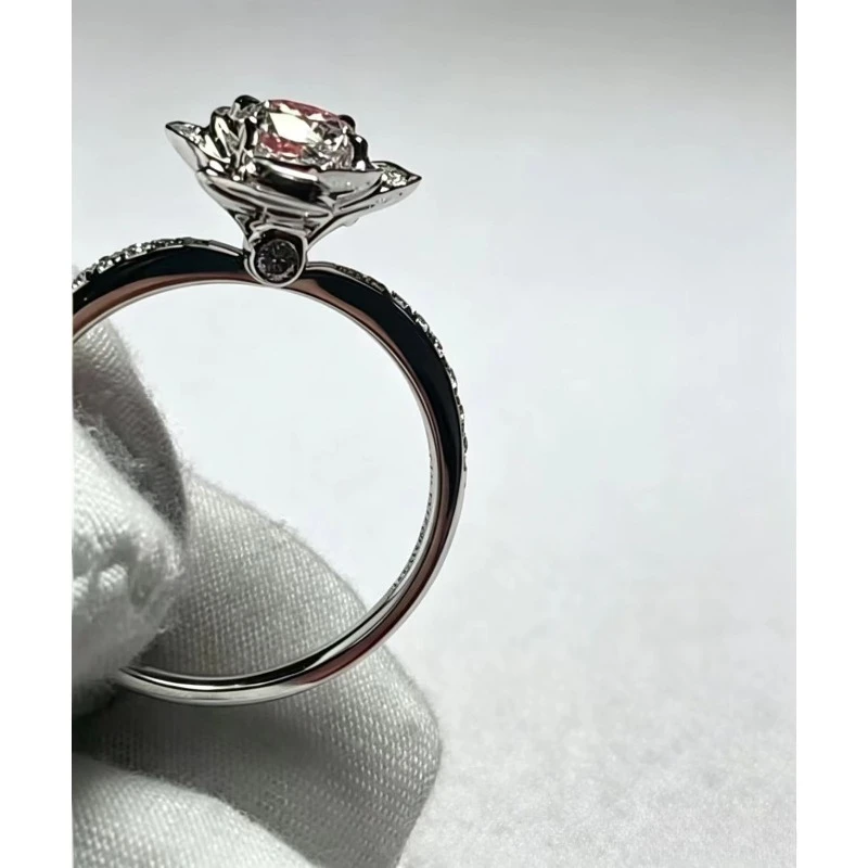 Luxurious Rose Flower Moissanite Ring 925 Silver Wedding Band Versatile Ladies Jewelry Accessory