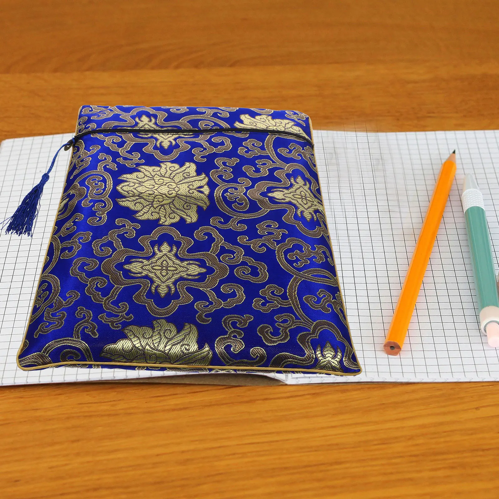 

Bible Book Bag 24x34cm Blue Flower Zipper Notebook Storage Case for Papers Pens Office Travel Use Large Capacity Pen Organizer