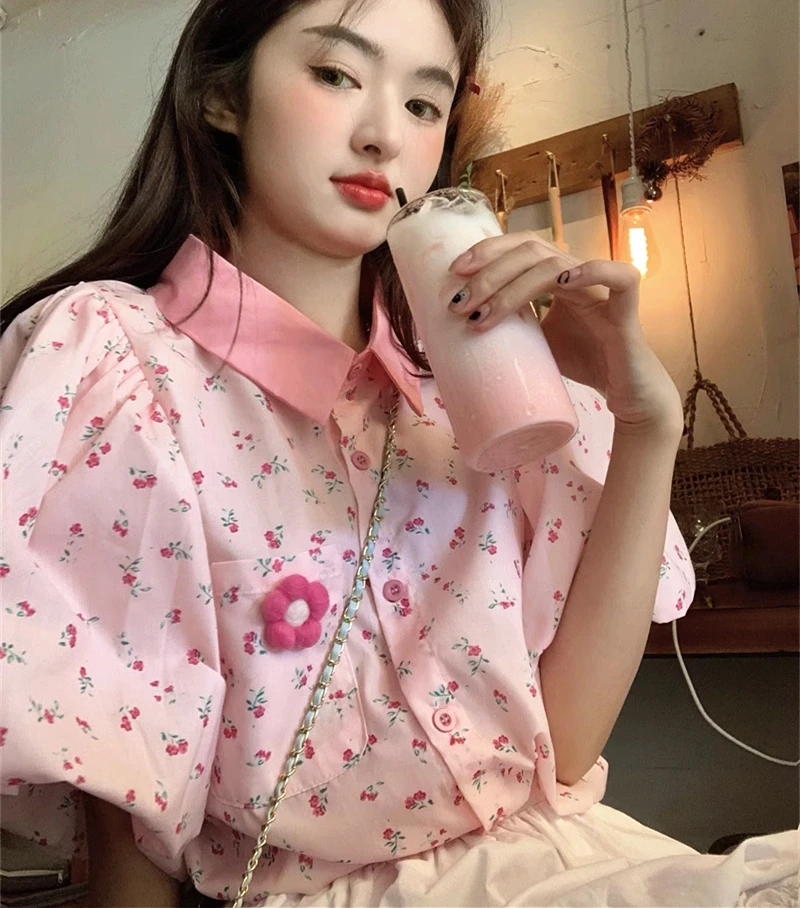 Women Dopamine Korean Chic Sweet Printing Contrast Doll Neck Shirt 2024 Summer New 3D Flower Puff Sleeve Loose Shirts Korean Y2K