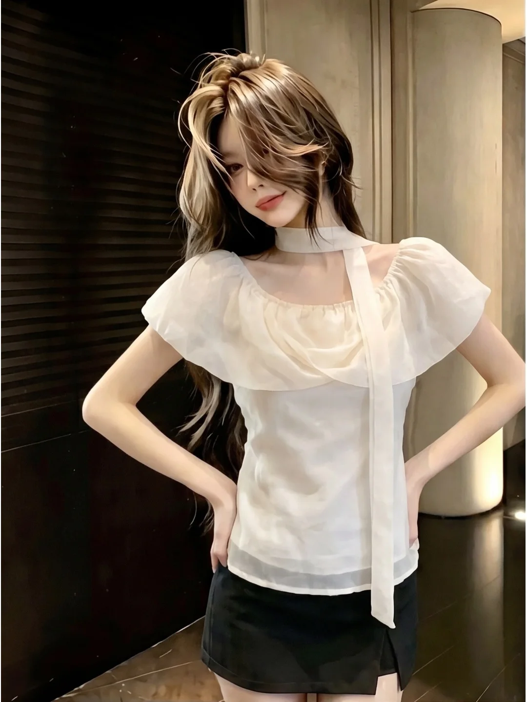 

Elegant White Asymmetrical Shoulder Shirt for Women with Lace Trim Slimming Design Casual Style Short Sleeve Loose Fit