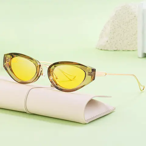 8 best sales बिल्ली की आँख का चश्मा - №1