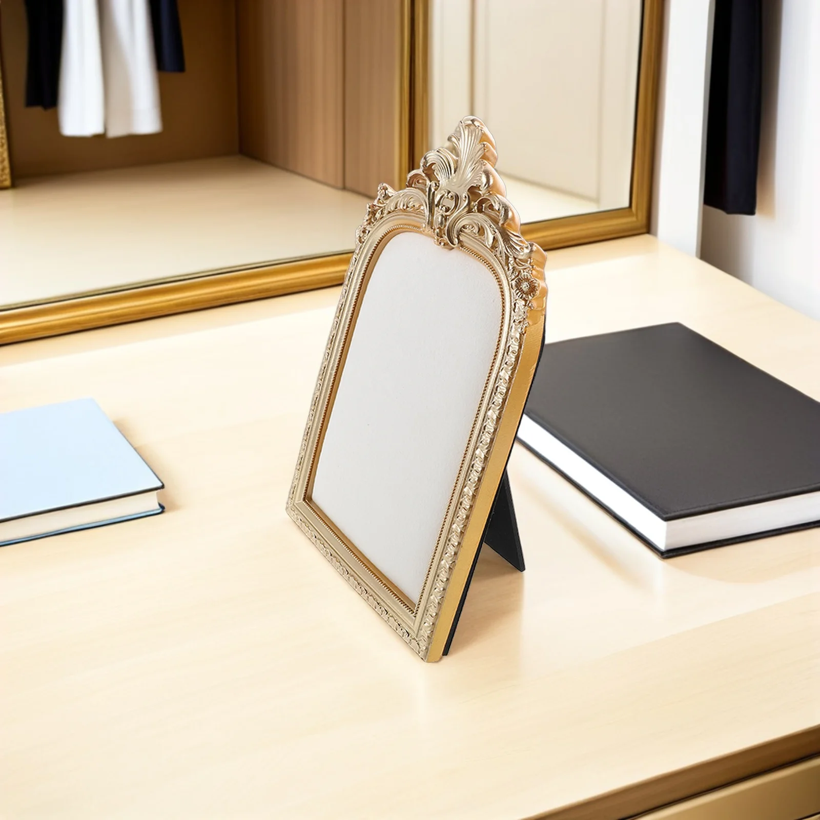 

Винтажная подставка для украшений в виде фоторамки: органайзер из смолы для колье и серег, ретро-дисплей для коллекционных предметов на туалетный столик