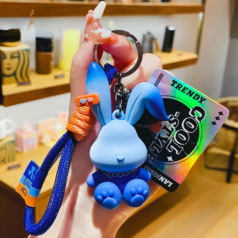 كول الكرتون التدرج الأرنب قلادة مفتاح سلسلة الشرير الأرنب دمية سيارة المفاتيح النساء زوجين طفل على ظهره كيرينغ هدايا السنة الجديدة