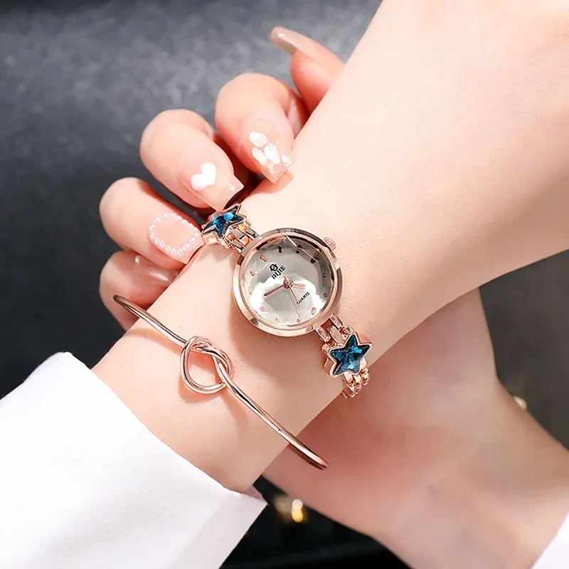 Women's Watches Blue Lucky Star Ladies Watch Female Students Quartz Wristwatches Fashion Women Elegant No Bracelet Relojes Mujer