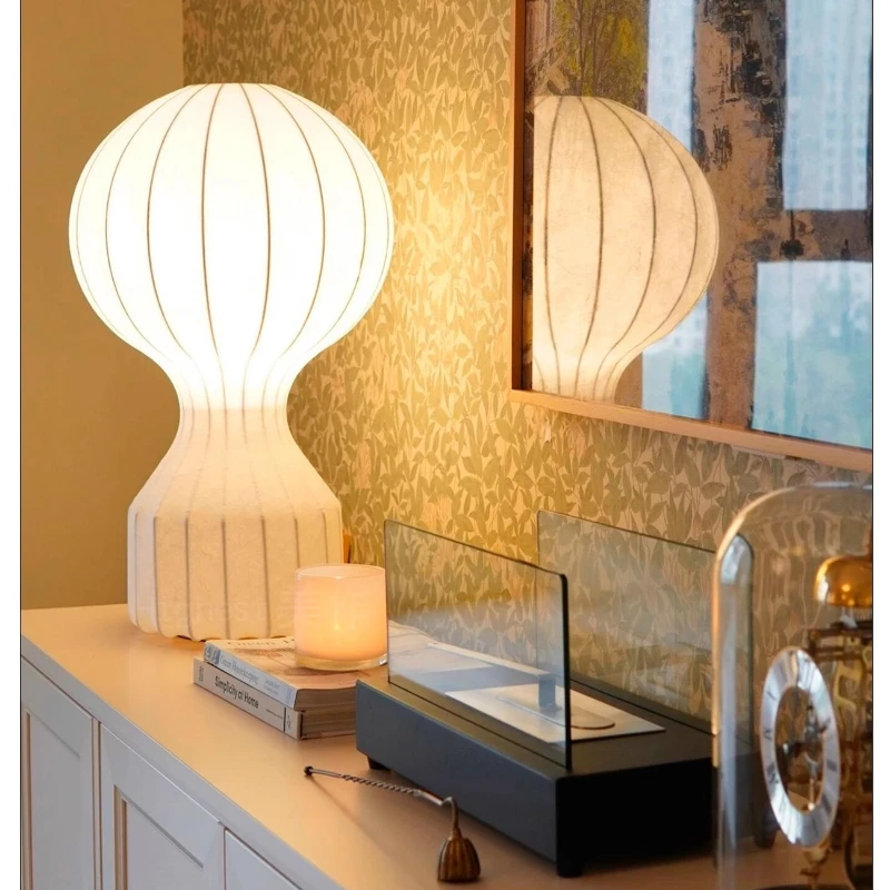 

Japanese style desk lamp, homestay, retro silk floor lamp, bedroom, bedside lamp, study, living room, minimalist design