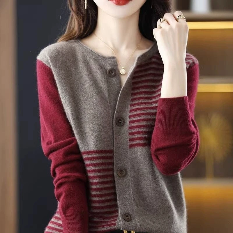 

Women New Autumn Winter Color Blocked Loose Base Knitted Cardigan Sweater