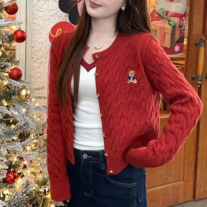 New Long Sleeve Embroidery Bear Knitted Sweater Women Cardigans O-neck Knit Sweater Cardigan Women Tops Knitwears Sweaters Q7146