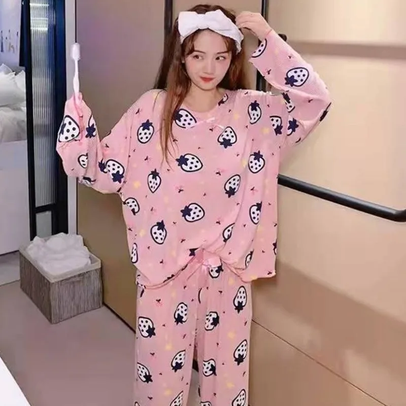 Large Size Warm Sleepwear for Winter Printed Strawberry Pattern Girl Homewear Women Long-Sleeved Trousers Nightwear Loungewear