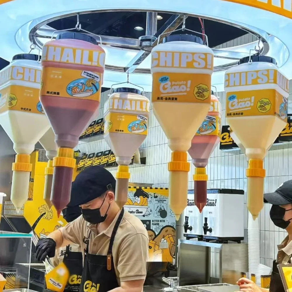 

Large Hanging Sauce Dispenser - 5.5L Jam/Ketchup Bucket | Commercial-Grade for Food Shops