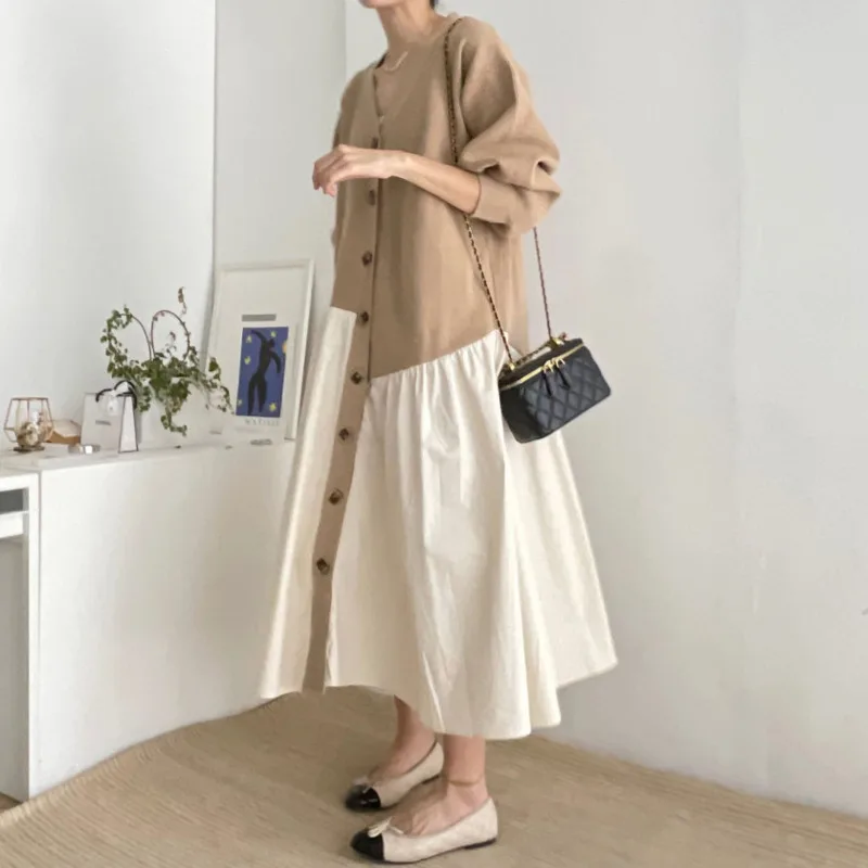 [EWQ] Long Sleeve V-neck Knit Patchwork Contrast Colors Loose Dress Single Breasted Casual Women Dresses 2024 Autumn New 16O1943