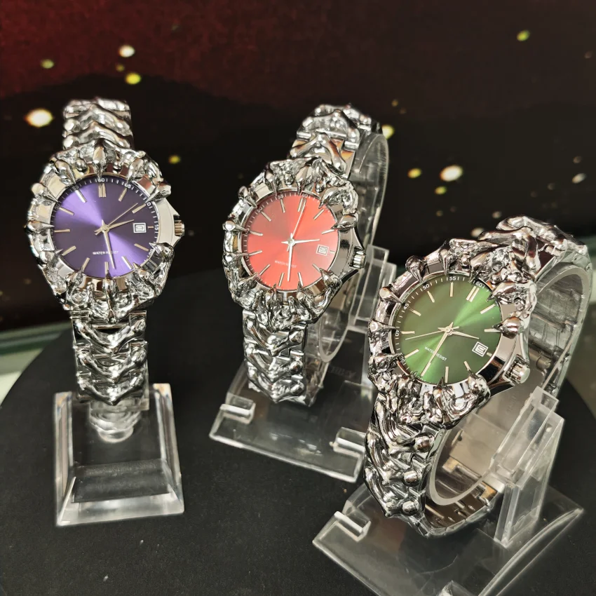 Retro Y2K Fashion Claw Watch Alabaster Style European American Special Shaped Quartz Wristwatch for Men