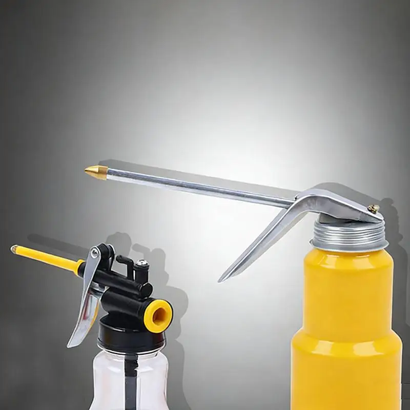 200/300/500ML Long-nozzle Oil Filler Oil Can Motorcycle Car Oil Pot Bottle High-Pressure Manual Oil Dispenser Home Injector Can