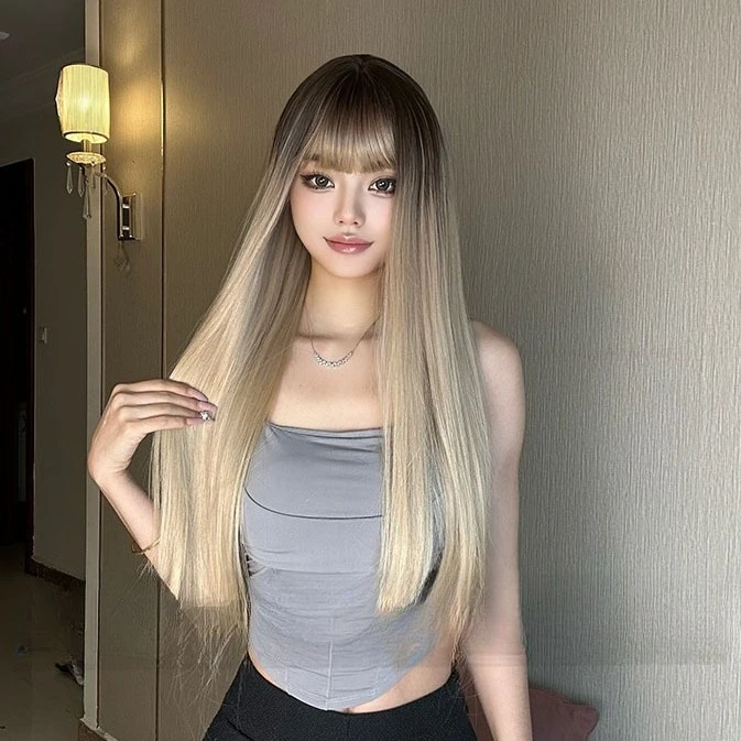 Nuova parrucca Qi con capelli lunghi e lisci, parrucca graduale del cambiamento di colore delle donne alla moda, parrucche europee e americane