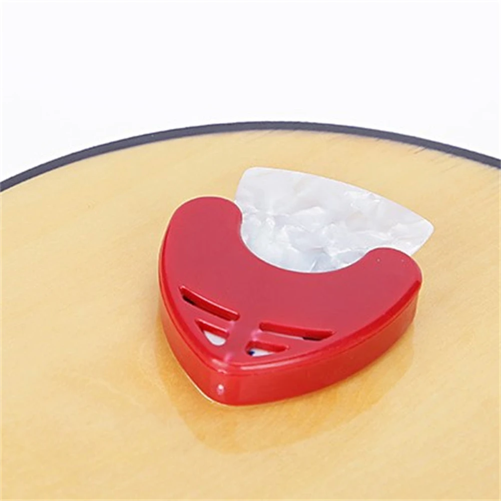 Triangle Acoustic Electric Guitar Pick Celluloid 0.71mm 4x Picks And Pick Holder Musical Instruments Guitars Accessory Parts