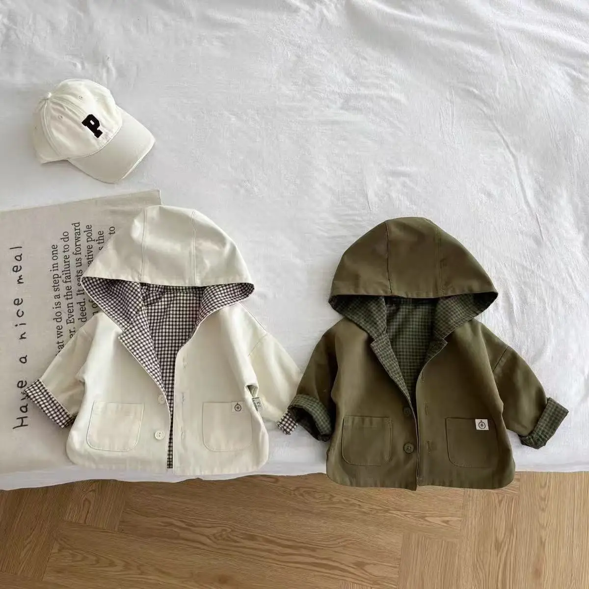 Men's and women's baby hooded trench coat new foreign Korean version of the jacket